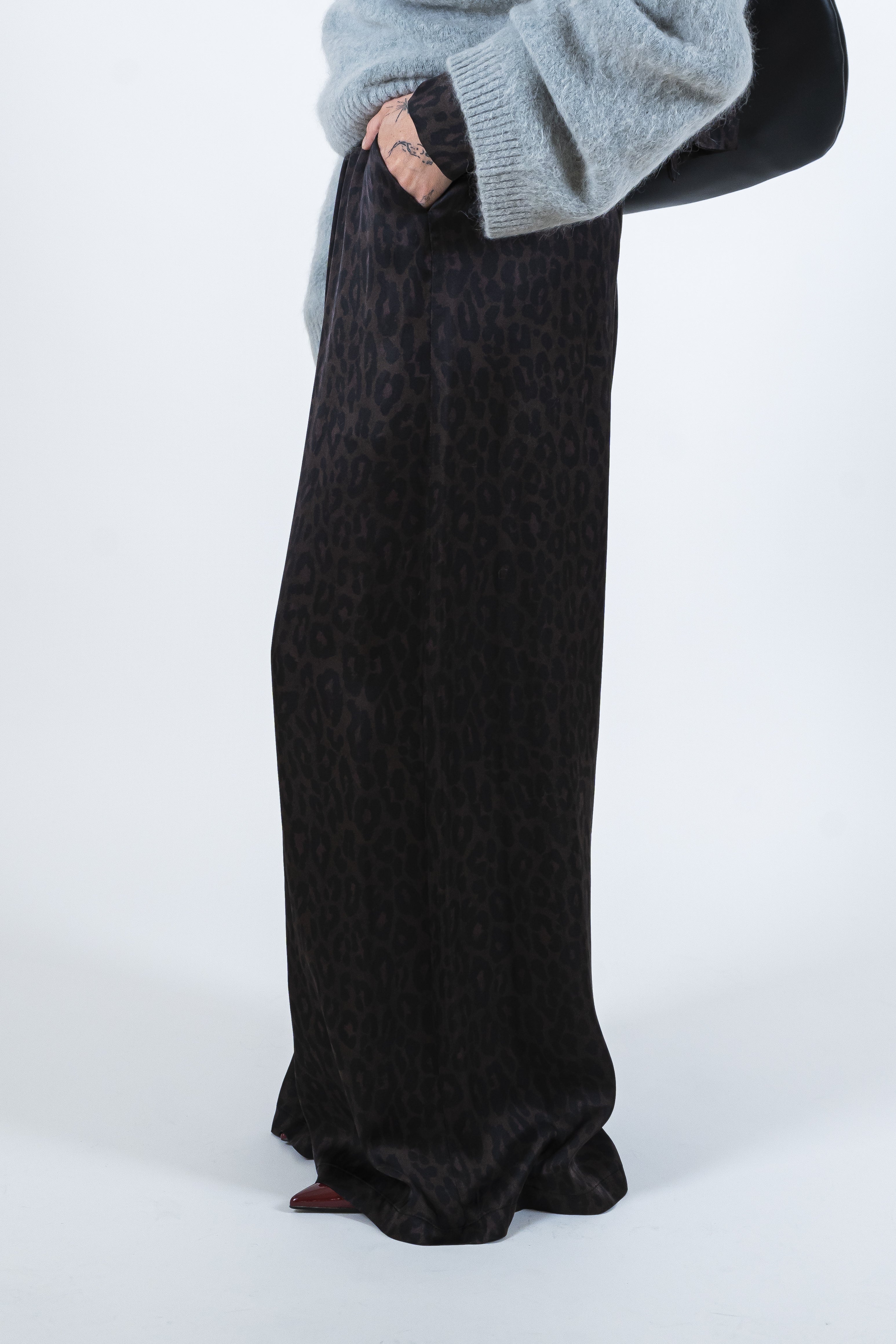 Pantalone palazzo leo