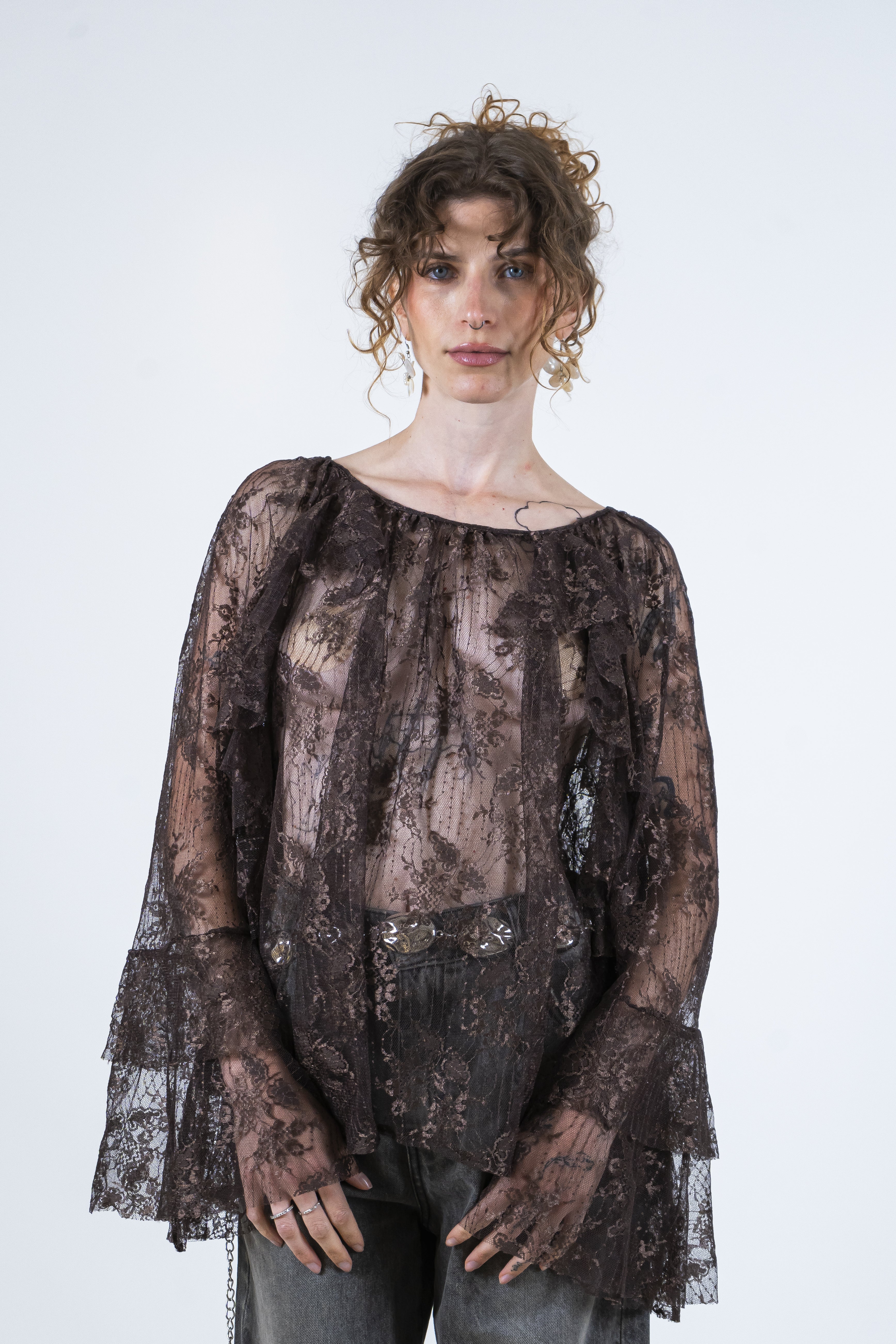 Blusa pizzo fondente