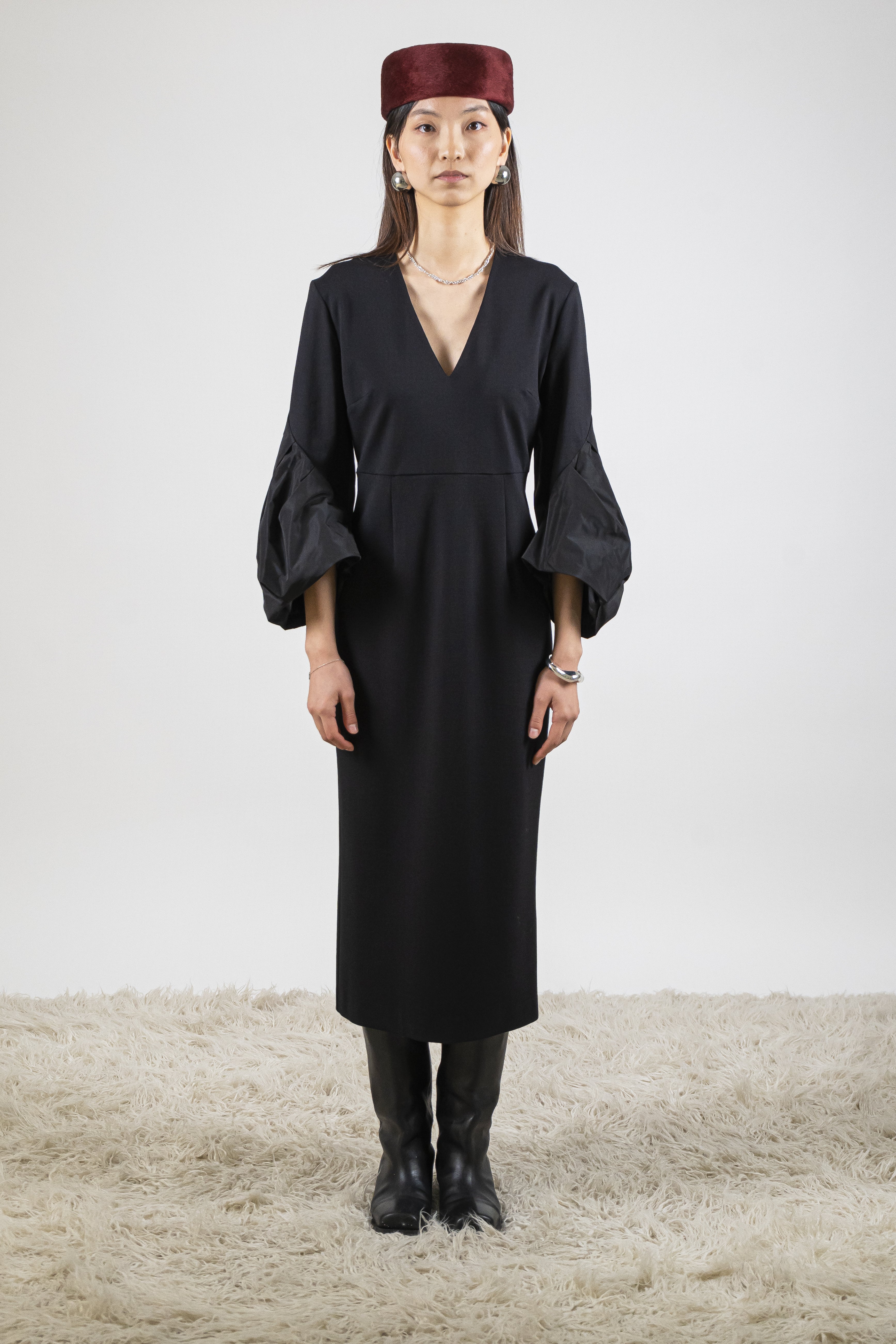 Abito lungo inserto maniche nero