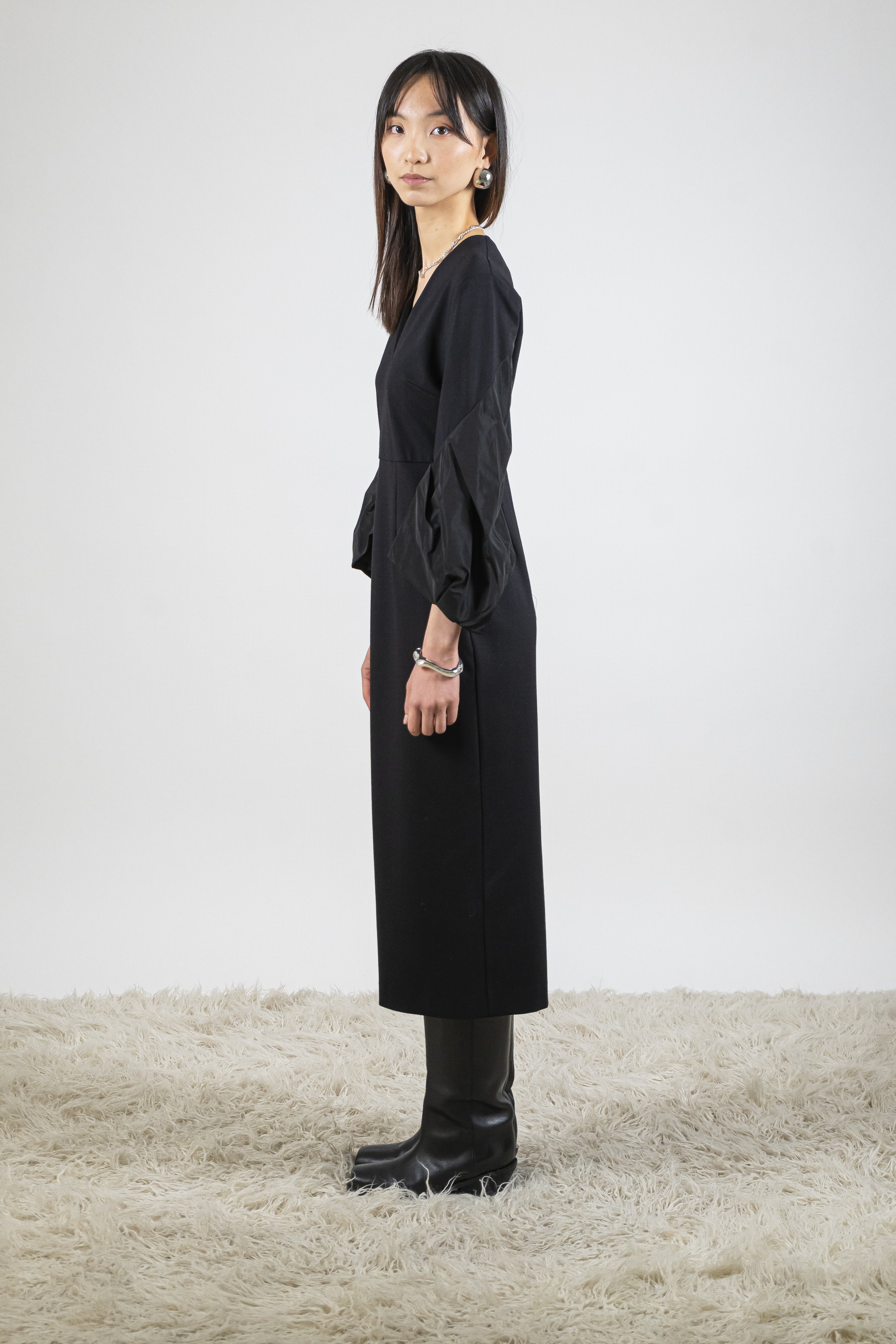 Abito lungo inserto maniche nero