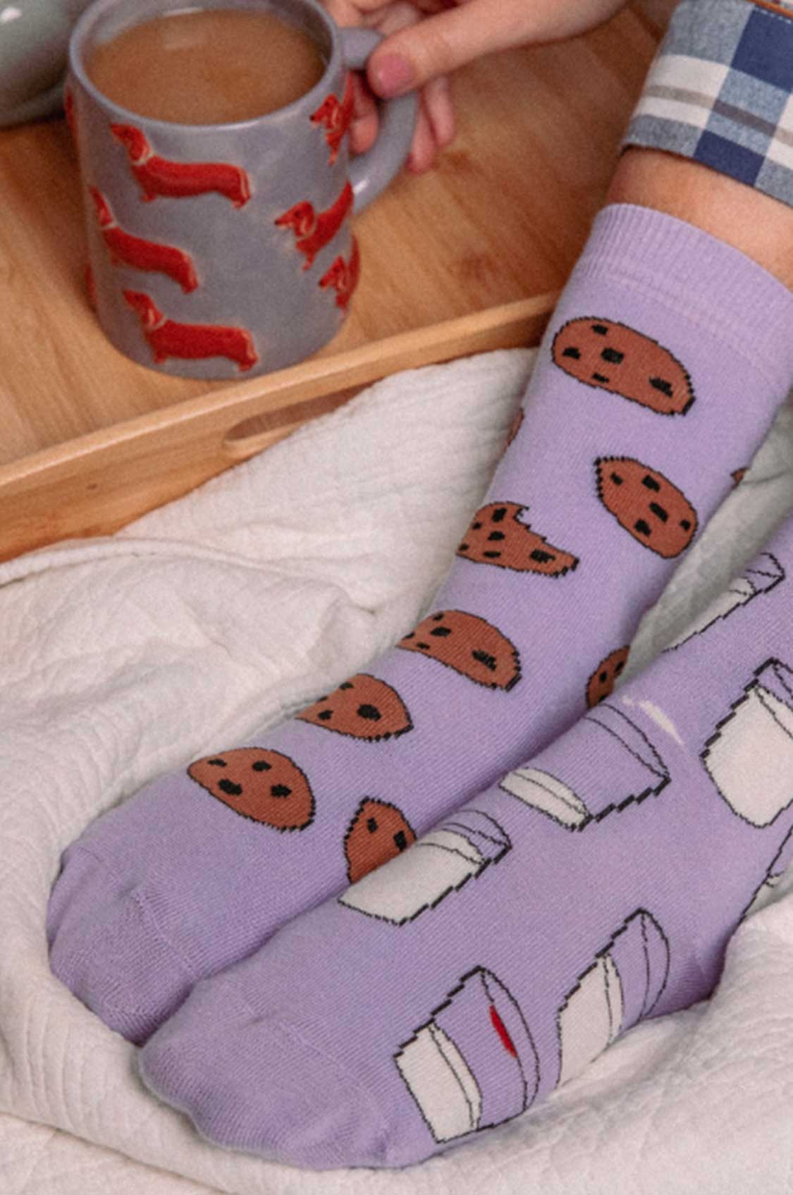 Calzini latte biscotti